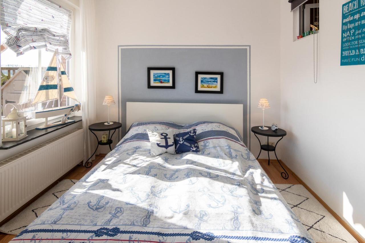 Friesenbiene Appartement Dornumersiel Buitenkant foto